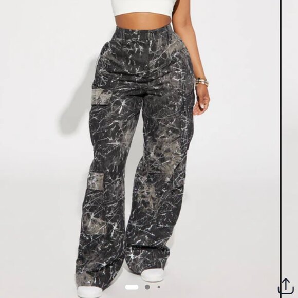 Fashion Nova Eye of the Storm Cargo Pants Black Metallic Paint Splatter Print L - Picture 1 of 16